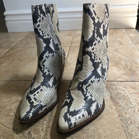 Matisse Cathy mid-calf boot in Natural snake NWOT - Picture 1 of 5